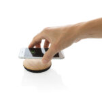Bamboo X 5W wireless charger - imagine 3