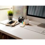 KAIRON. Set de birou 2 în 1, fabricat din hârtie 100% reciclată, cu 6 blocuri de notițe adezive - imagine 3