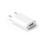 WOESE. Adaptor de alimentare USB-A 5W din ABS 100% reciclat (100% rABS)